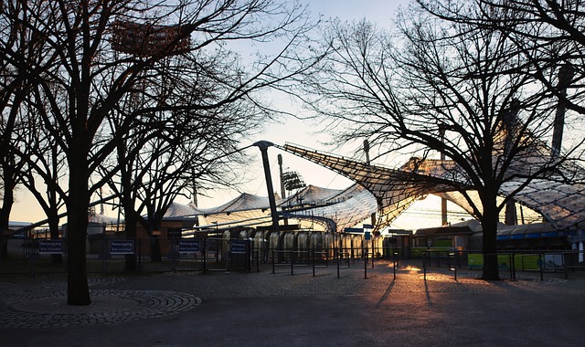 带领您深入 带领您深入